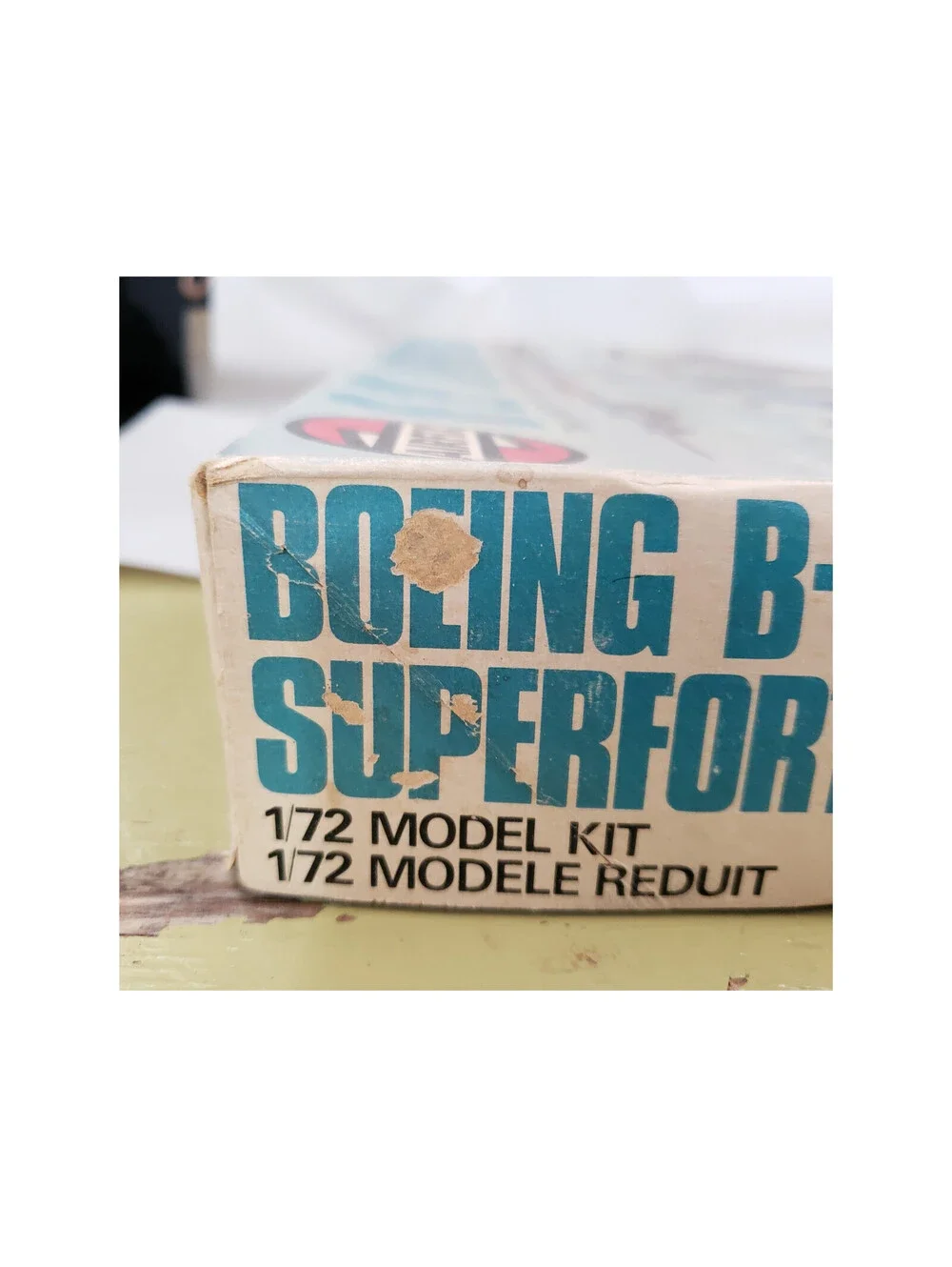 Vintage Airfix B-29 Superfortress 07001-4 Series 7 Model Kit Sealed Parts 1975
